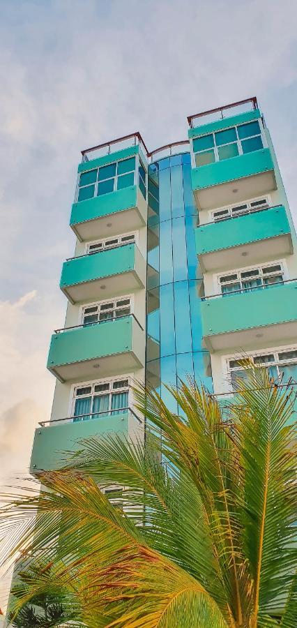 Acacia Beach Hotel Хулхумале Екстер'єр фото